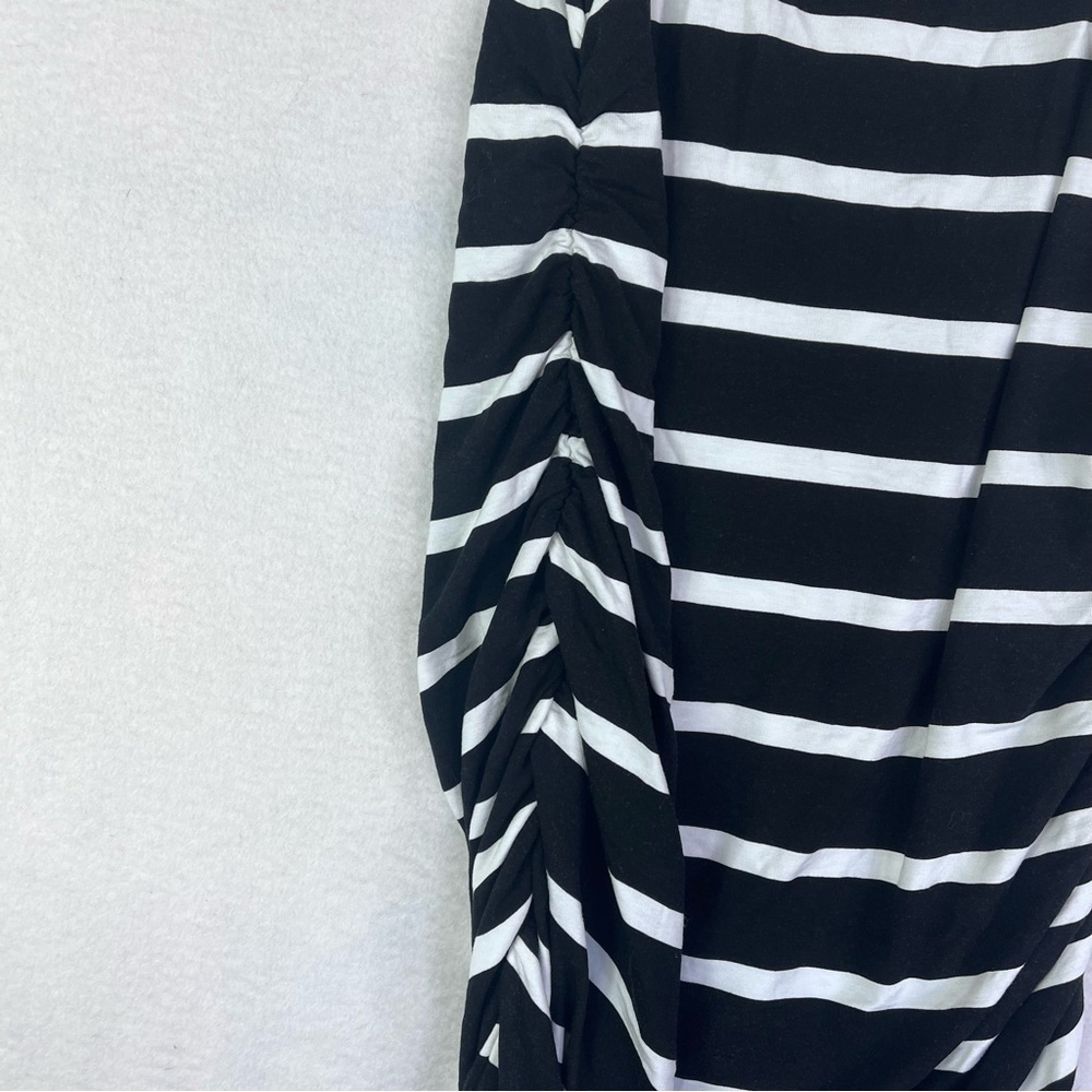 Kimi+kal Maternity black & white stripe dress - Picture 4 of 10